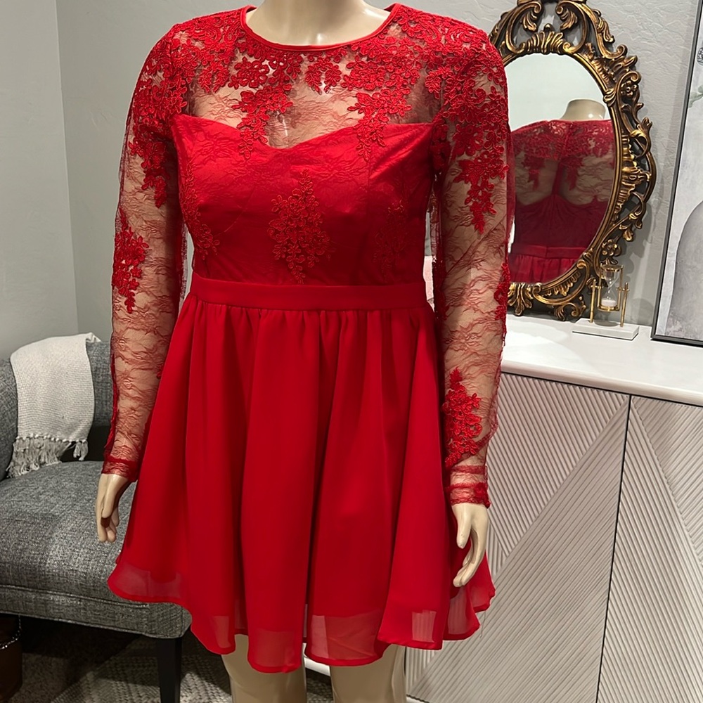 MISSGUIDED Red Lace Dress size US 16